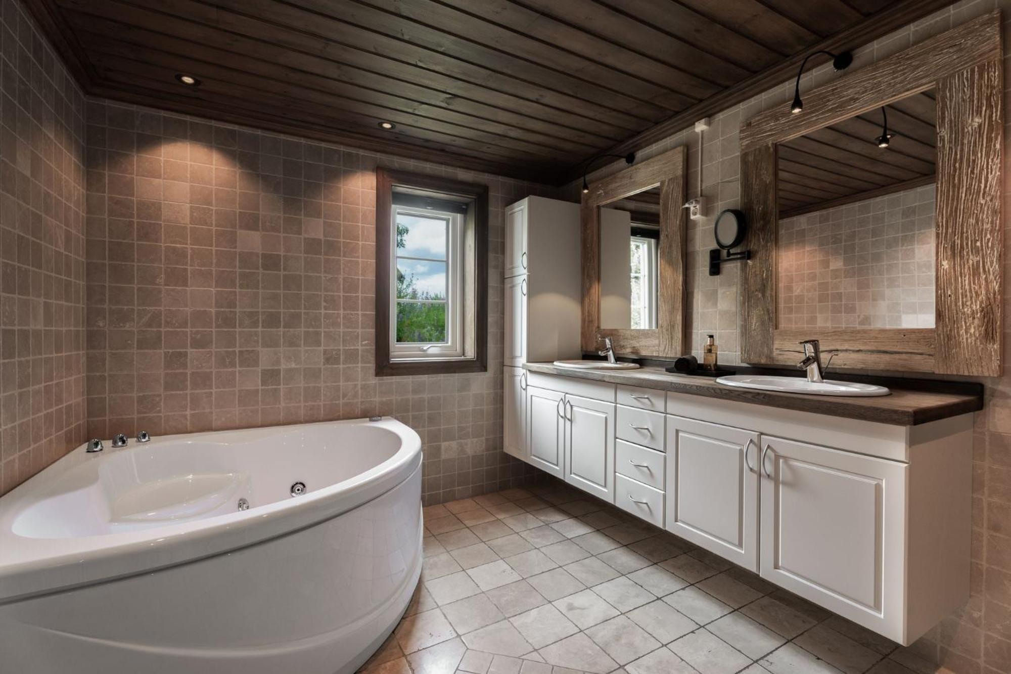 Norefjell - Storhytte Med Jacuzzi Og Fantastisk Beliggenhet Noresund Dış mekan fotoğraf